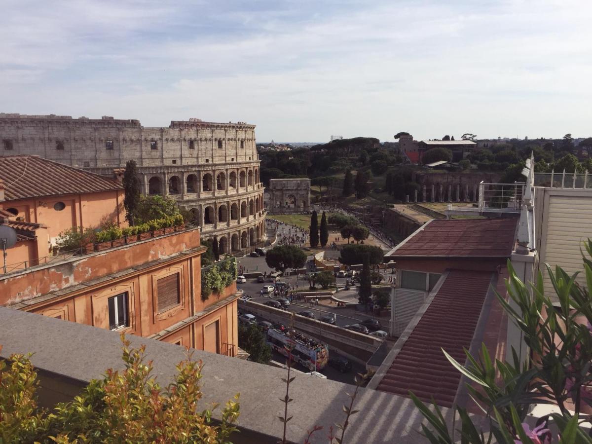 Superattico Sul Colosseo Рим Экстерьер фото